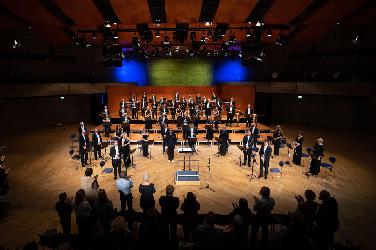 Frühjahrskonzert der Audi Bläserphilharmonie mit Hofmeir